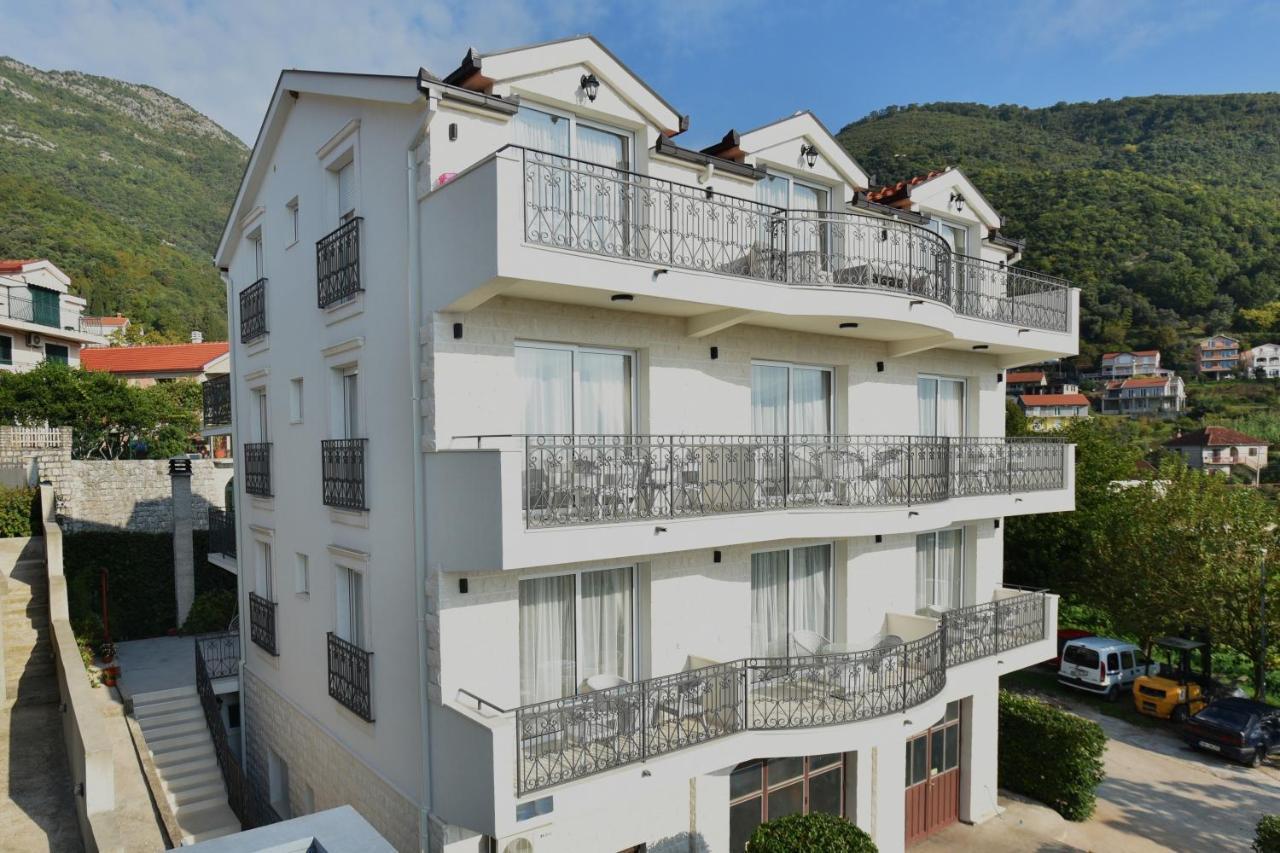 Villa Julia Baošići Exterior foto